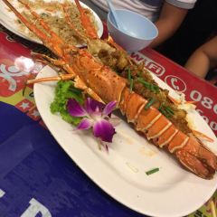Song Pee Nong 2 User Photo