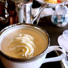 Pierre Precieuse Cakes and Cafe User Photo
