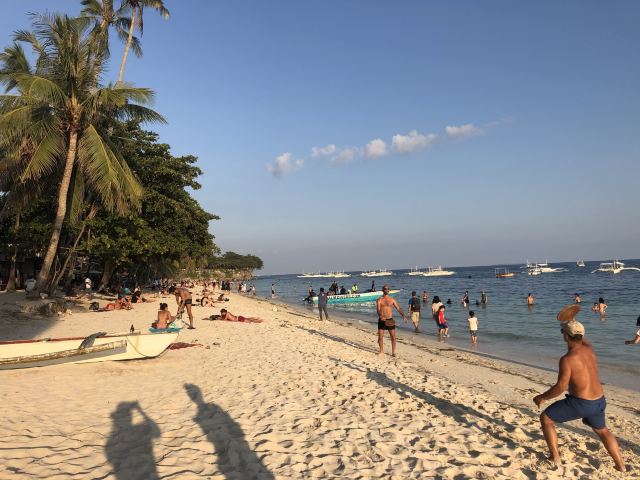 Alona Beach