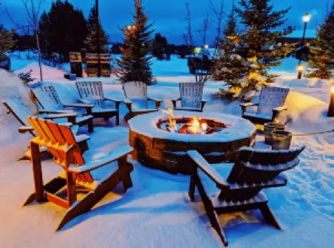 Popular Night Attractions in Moran