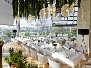 Bavarie by Käfer (BMW Welt)