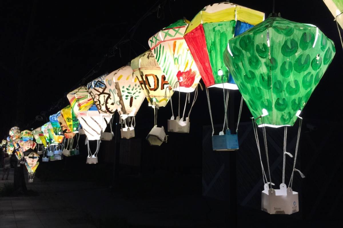 鐵花村音樂聚落・慢市集