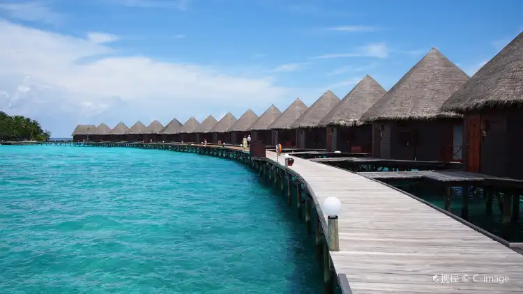 Hotels in Thulhaagiri