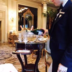 LE CINQ 여행 사진