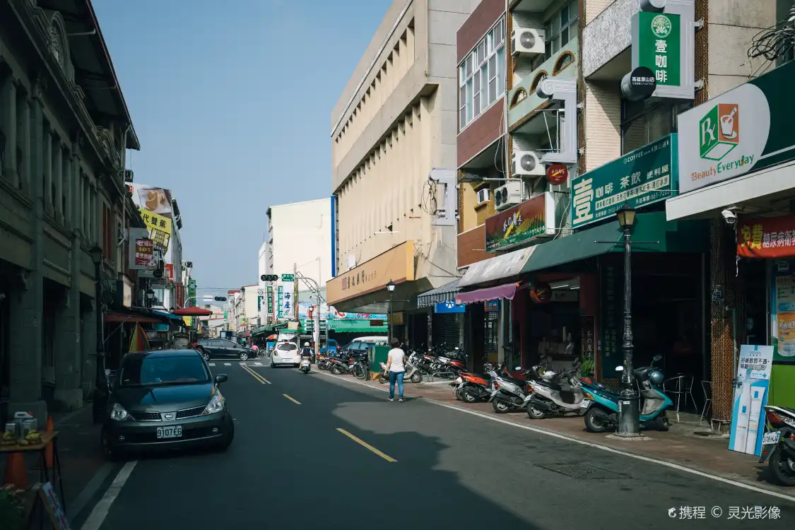 Hotels near Qishan Old Street