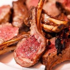 Steaks by Luis User Photo