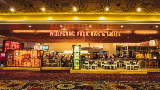 Wolfgang Puck Bar & Grill