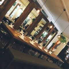 Woo Cafe-Art Gallery-Lifestyle Shop User Photo