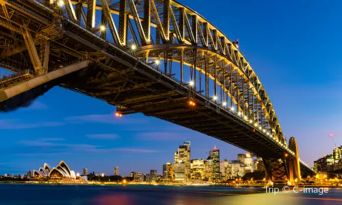 Sydney Harbour Bridge
