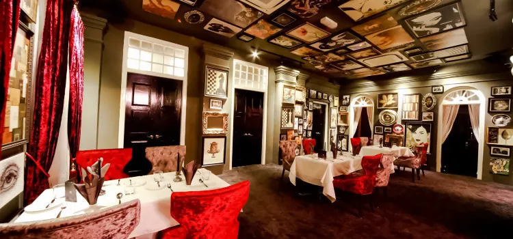 Farquhar Mansion Fine Dining & Lounge