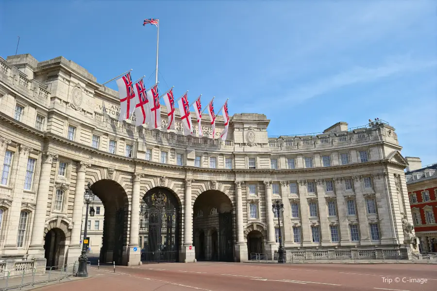 Admiralty Arch