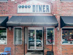 Mike's City Diner