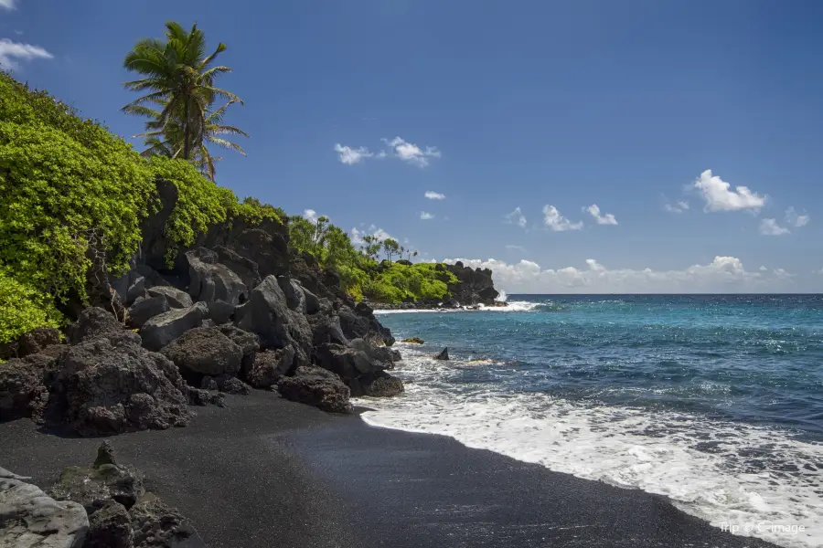 Wai'anapanapa State Park