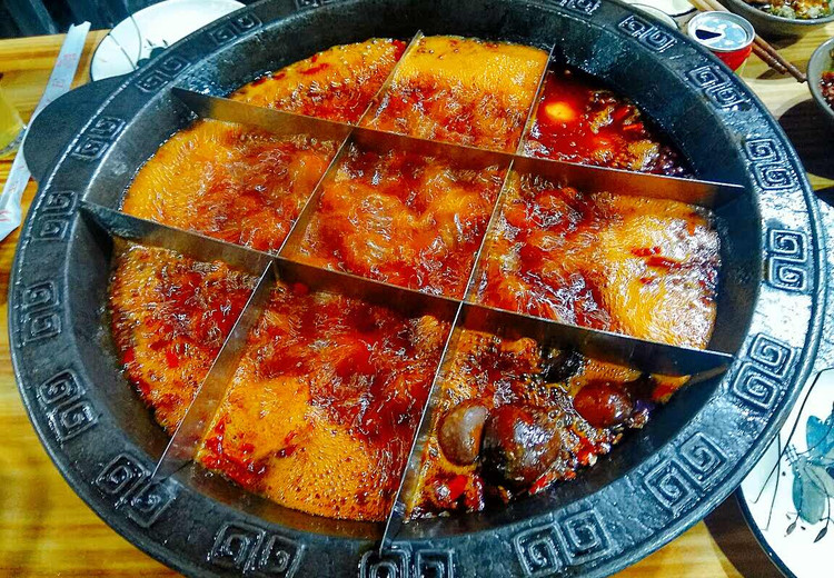 Chongqing traditional hotpot