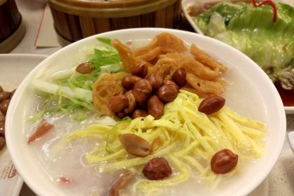 北角秀味港式茶餐厅(丹尼斯店)