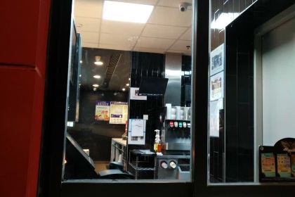 麦当劳(仙榜大道得来速餐厅)