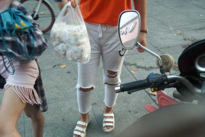 华莱士·全鸡汉堡(红门路店)