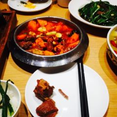 HE ZHEN ZHU  Xiao Guo Mi Fan 여행 사진