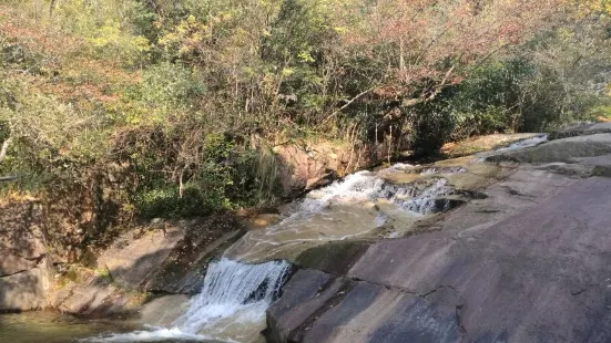 汪胡山顶人家