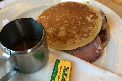 Care Coffee แคร์คอฟฟี่ กาแฟสด