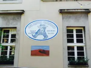 Zum Seriosen Fussganger