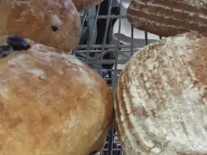 Beta Bread Bakery and Deli
