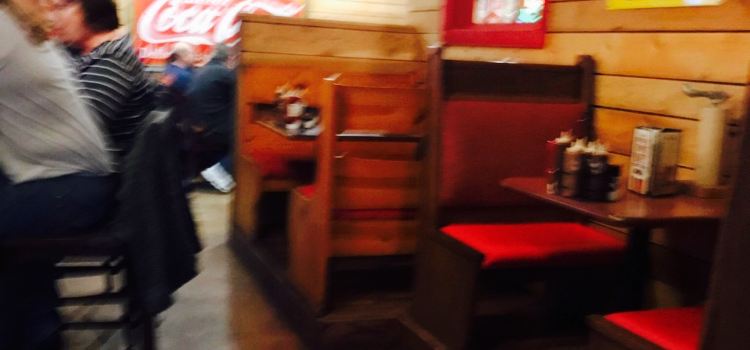 Famous Dave's Bar-B-Que