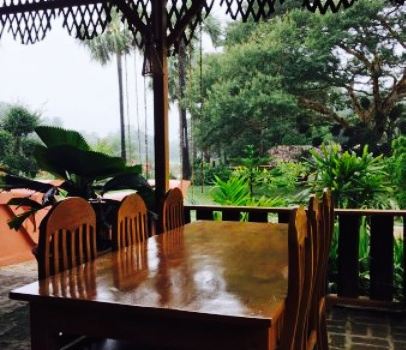 Shwe Restaurant