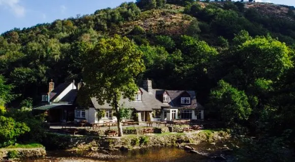 Fingle Bridge Inn