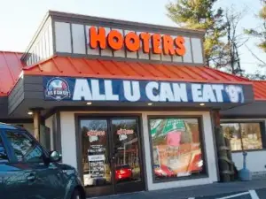 Hooters