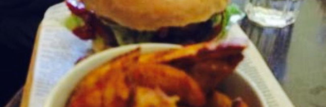 Shine Cafe Bar & Lounge