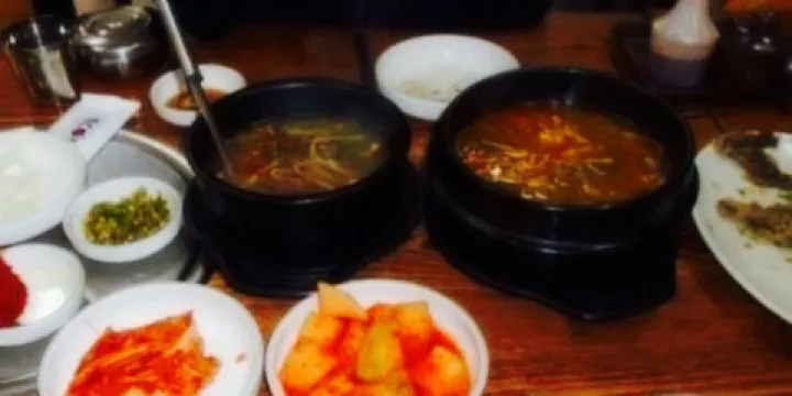 Huiyeongcheong Lamb Pyeong Hangover Cure Soup