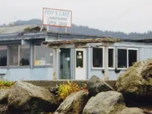 Fely's Cafe