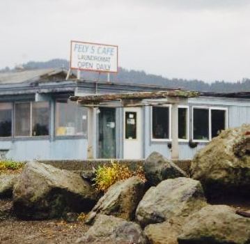 Fely's Cafe