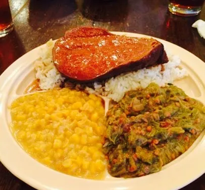 Ruby's Restaurant & Courtyard