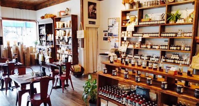 Harwood Gold Store & Cafe