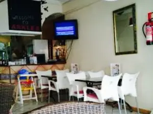 Arkles Cafe