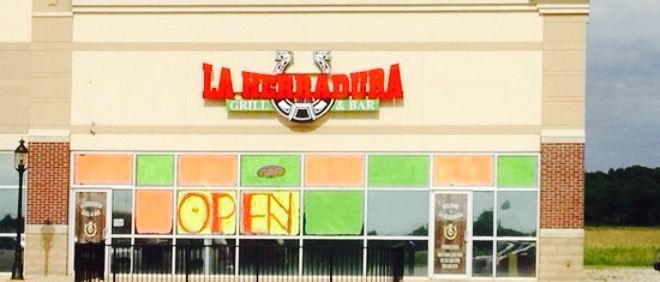 La Herradura Grill & Bar