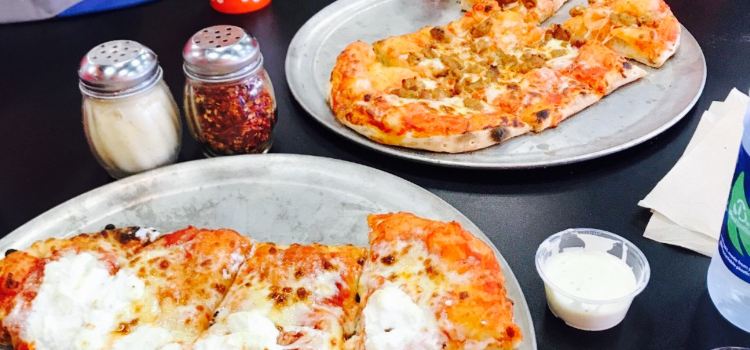 1000 Degrees Neapolitan Pizza