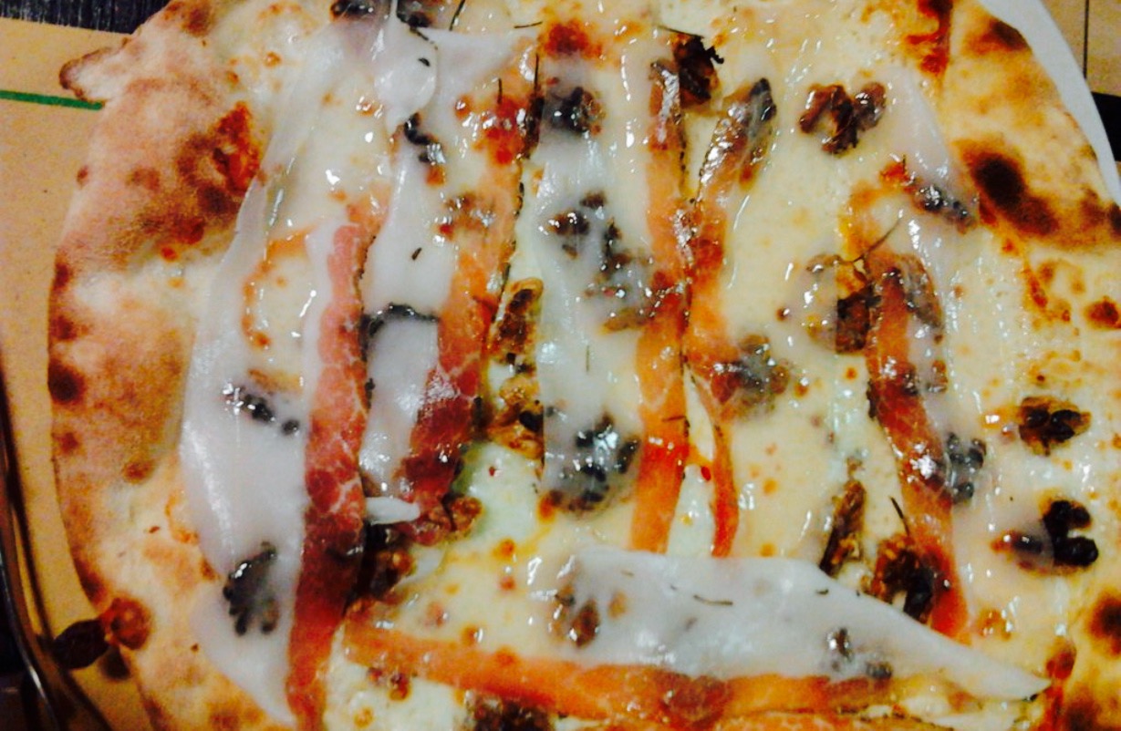 Manginos Pizza