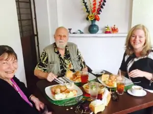 Carmoni's Restaurant