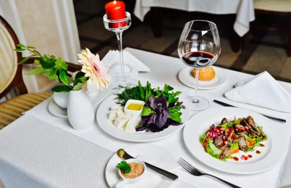 Aleksandr Restaurant