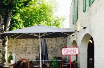 Le Pas Sage du Marché