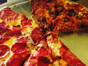 Stagecoach Pizza