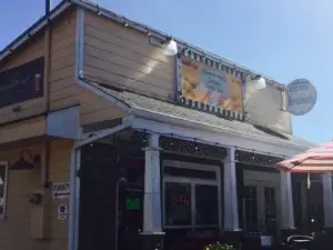 Rob's PanezaNellie Pizza Shoppe