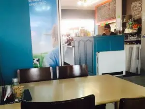 Blue Bird Cafe