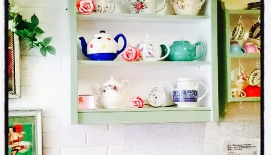 The Vintage Teapot Tea Room