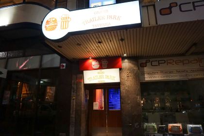 Grand Trailer Park Taverna