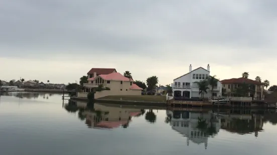 Snoopy's Pier