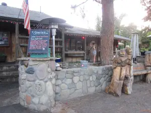 Ojai Deer Lodge